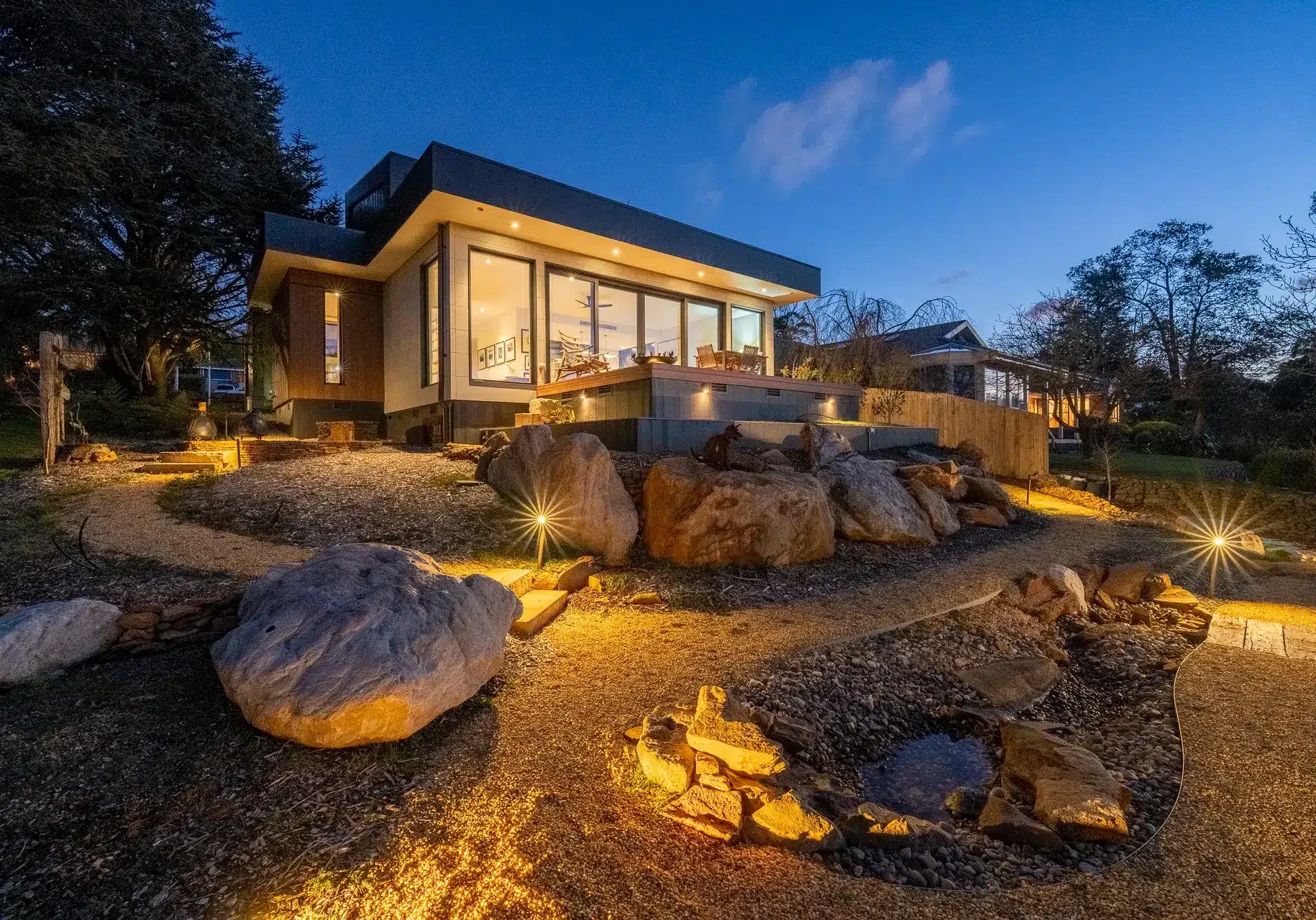 7.-Gallery-House-Ex-North-East-Twilight.png